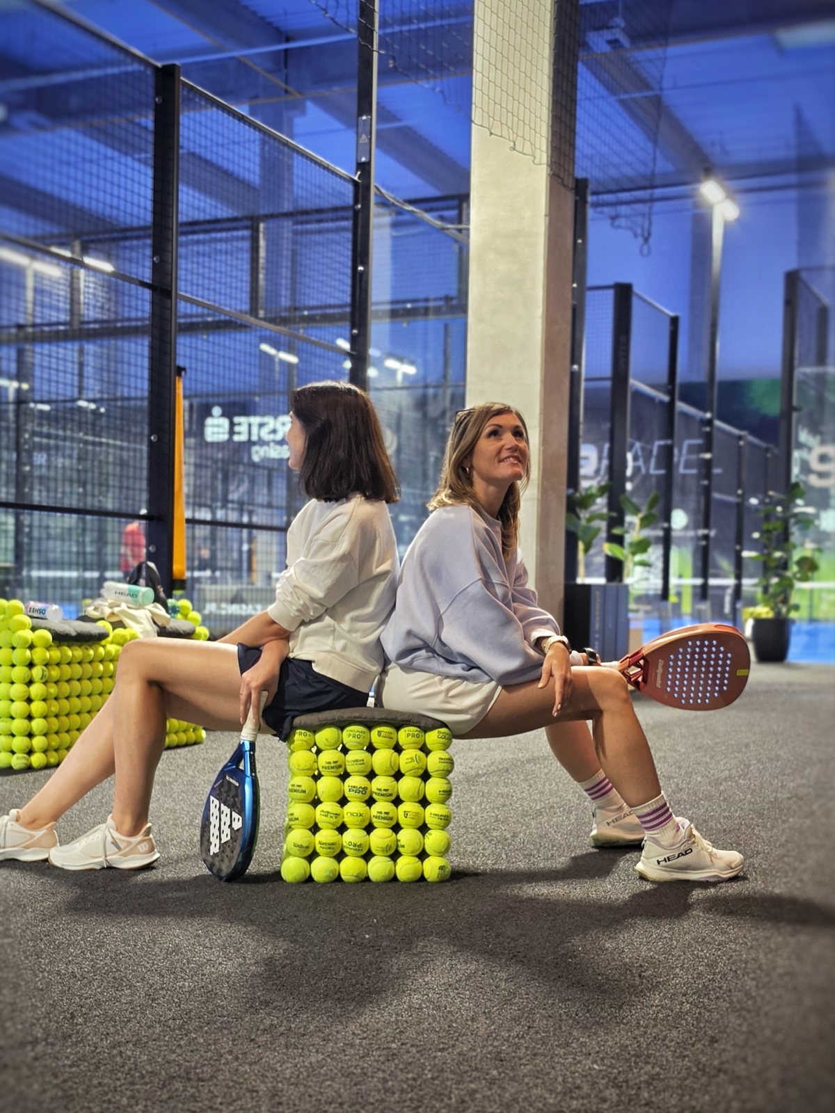 Asia i Ola na korcie InterPadel